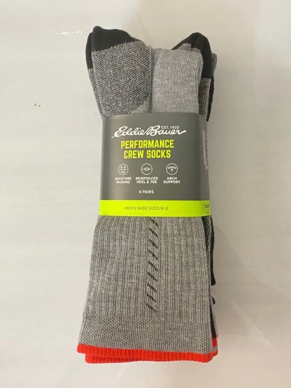 Eddie Bauer Men’s Performance Arch Support Socks 4-Pack Size 9-12